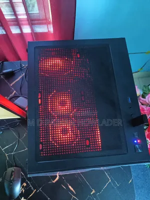 Desktop Computer 8GB AMD Ryzen 5 SSD 128GB