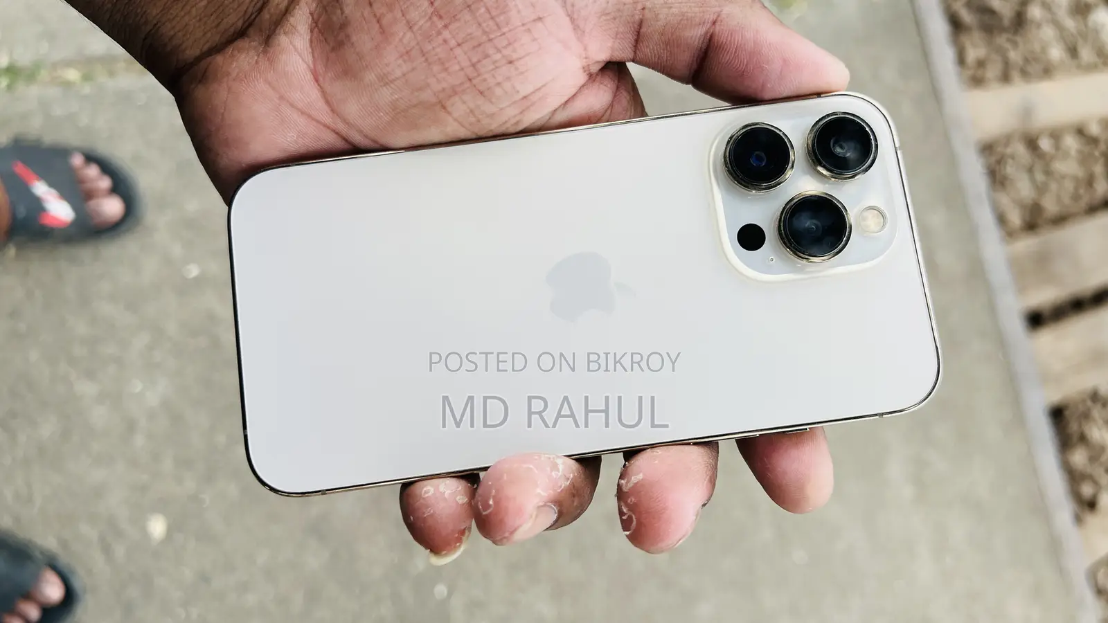 অ্যাপল আইফোন ১৩ প্রো ১২৮ জিবি রোজ গোল্ড