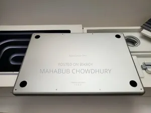 Laptop Apple MacBook 64GB SSD 4TB