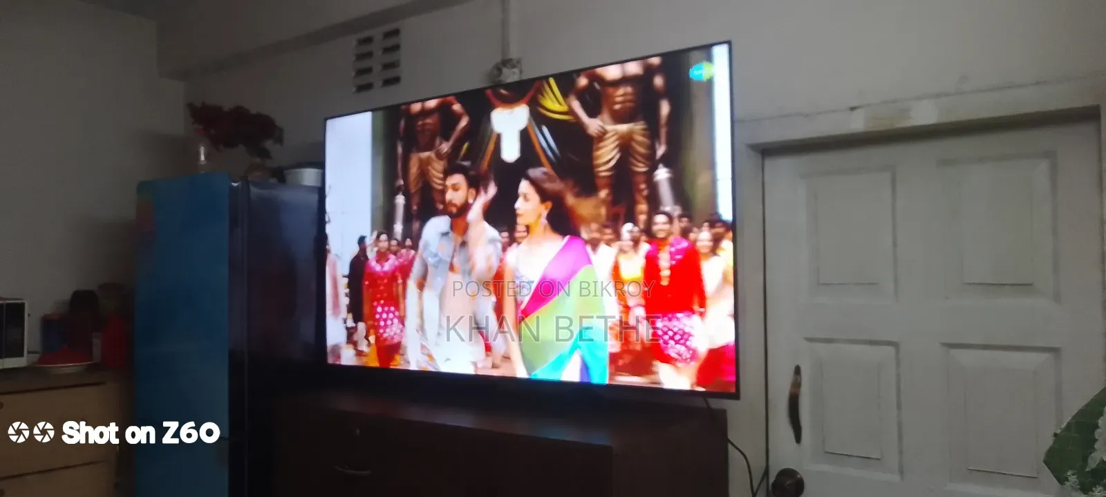 তোশিবা ৬৫ ইঞ্চি টিভি ৪কে