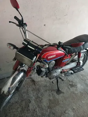 Yamaha 2000 Red