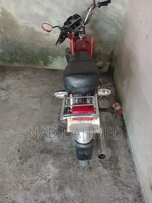 Yamaha 2000 Red