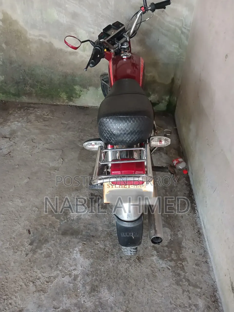 Yamaha 2000 Red