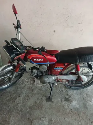 Yamaha 2000 Red