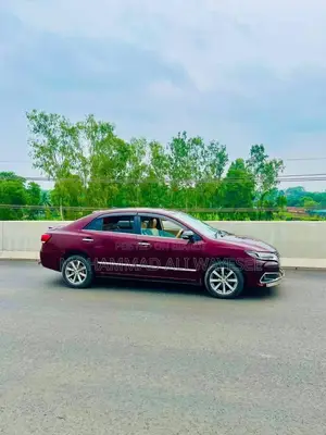 টয়োটা প্রমিও ১.৫ ফ্রন্ট হুইল ড্রাইভ ২০১০ মেরুন
