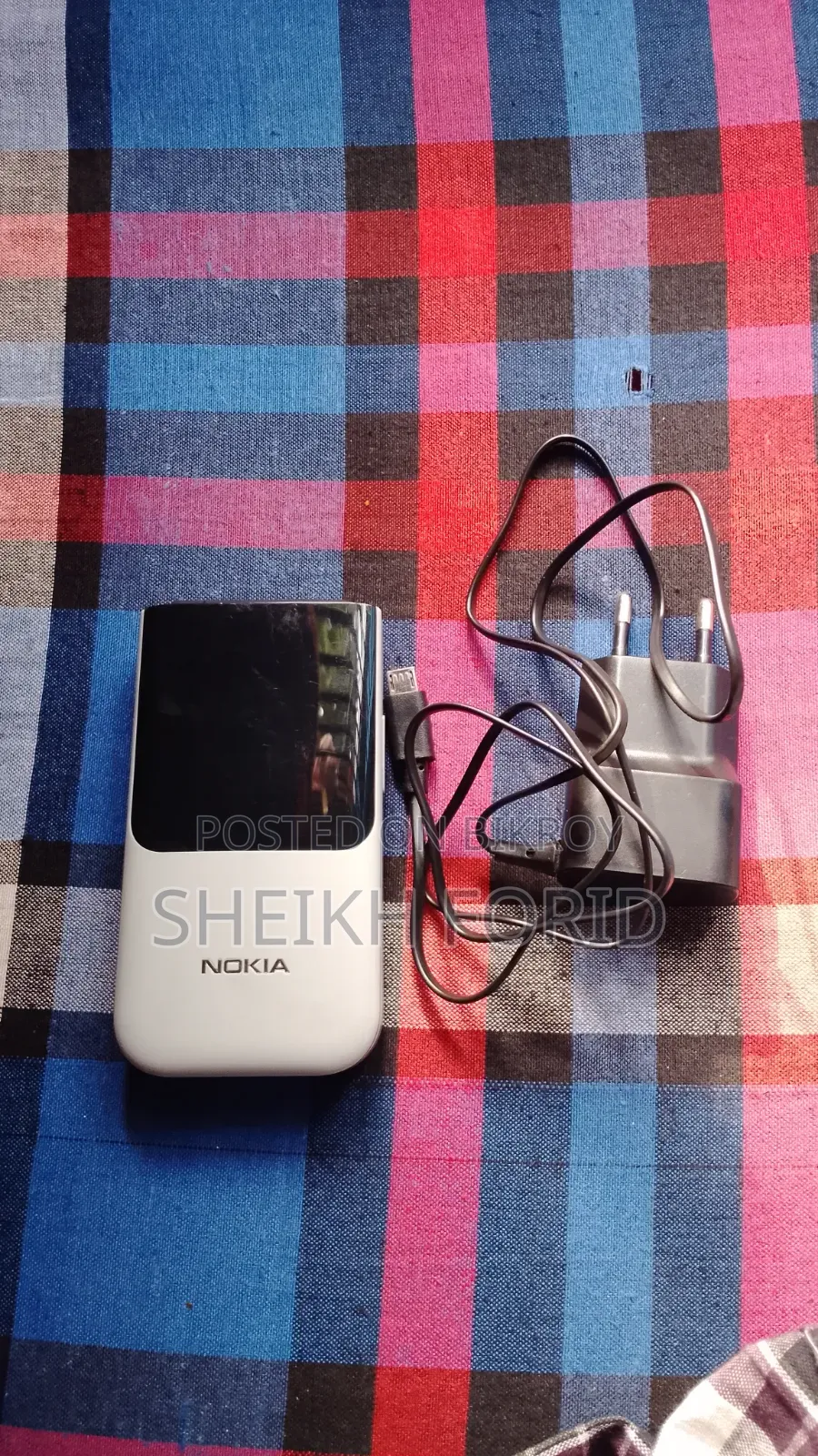 Nokia 2720 Flip 512 GB Gray