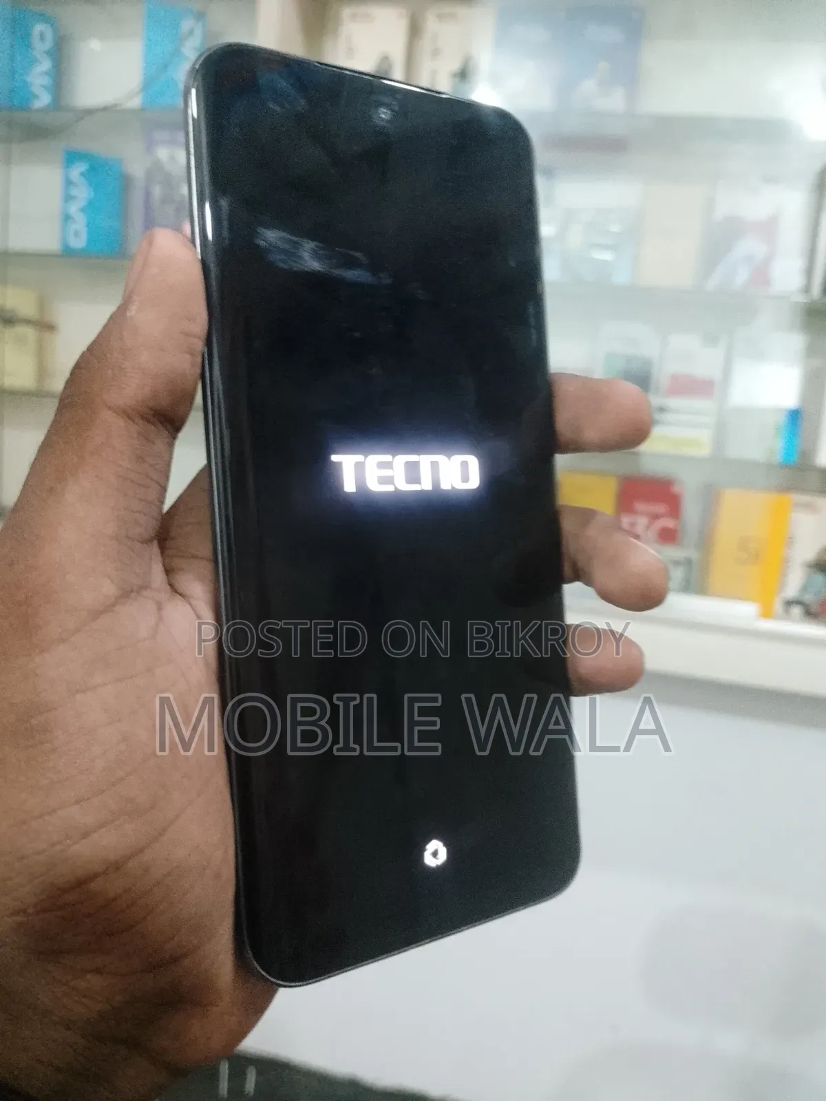 টেকনো স্পার্ক ৪০ প্রো+ ২৫৬ জিবি সিলভার