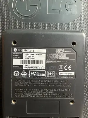 LG 19M37A Monitor for Sale
