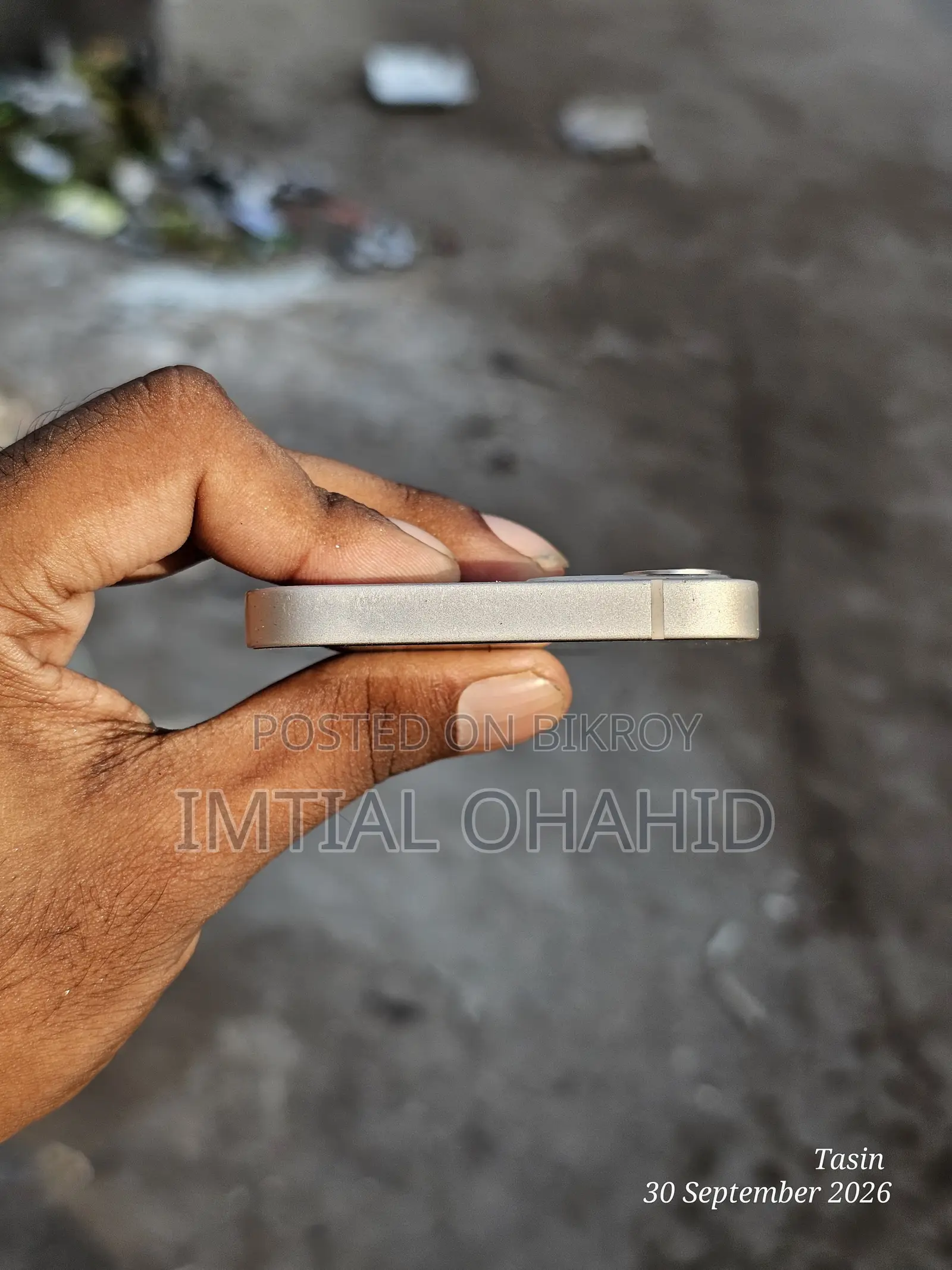 অ্যাপল আইফোন ১২ মিনি ৬৪ জিবি হোয়াইট
