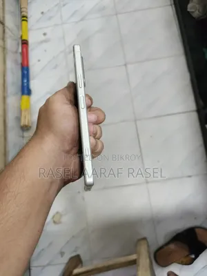 নতুন সনি এক্সপেরিয়া ৫ ২য় সংস্করণ ১২৮ জিবি সাদা