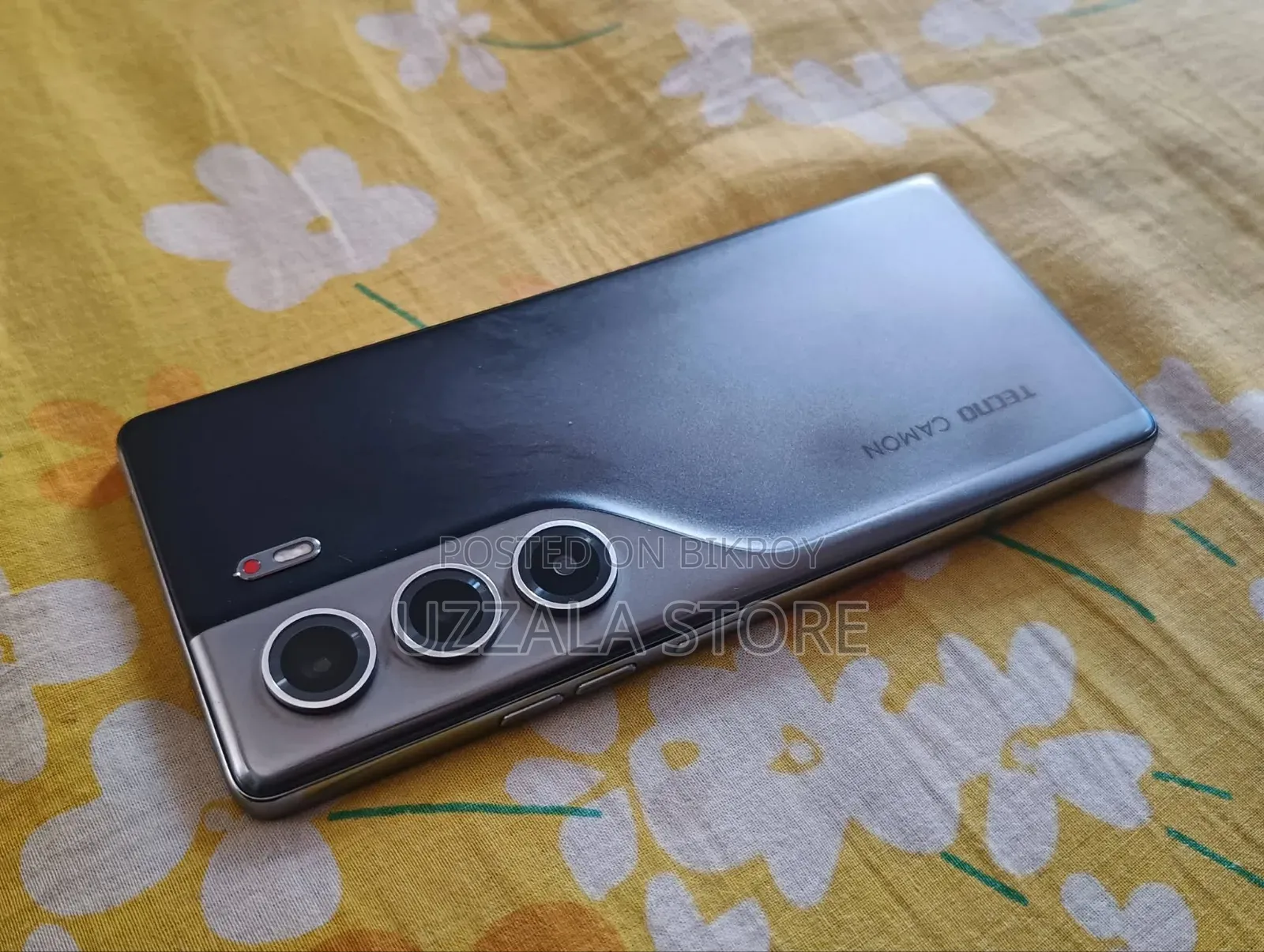 নতুন টেকনো ক্যামন ৪০ ২৫৬ জিবি সিলভার