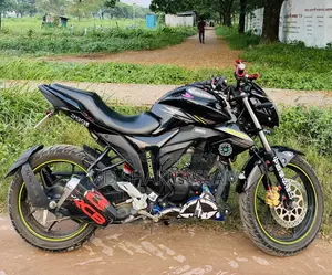 নতুন সুজুকি গিক্সার ২০২৬ কালো