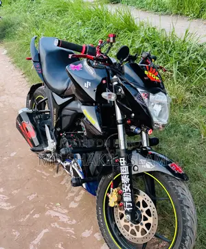 নতুন সুজুকি গিক্সার ২০২৬ কালো