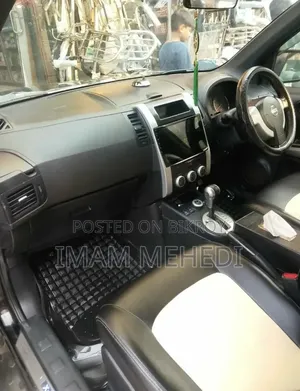 Nissan X-Trail 2011 Black