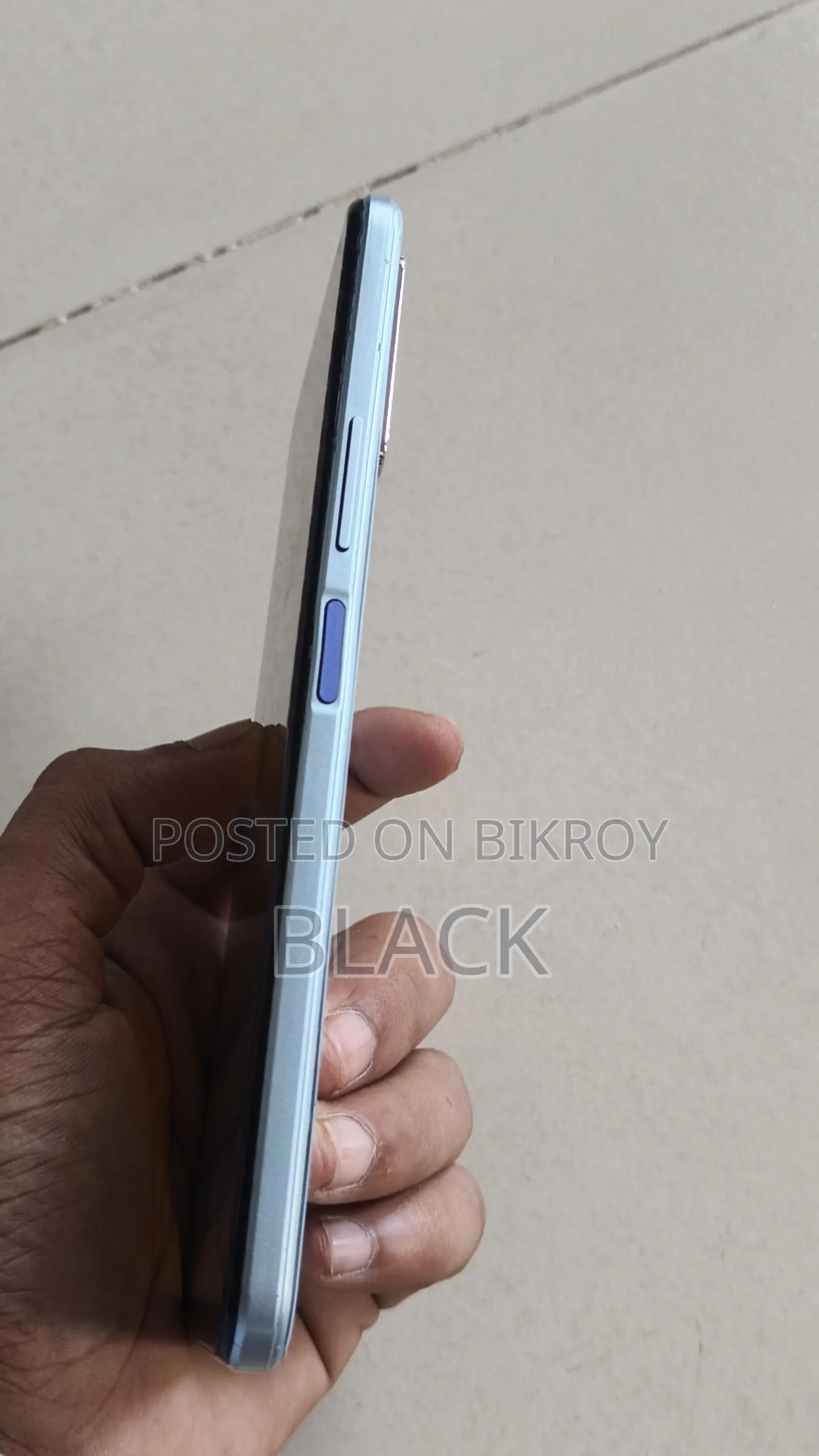Vivo Y21 64 GB Blue