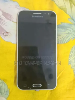 Samsung Galaxy J2 8 GB Black