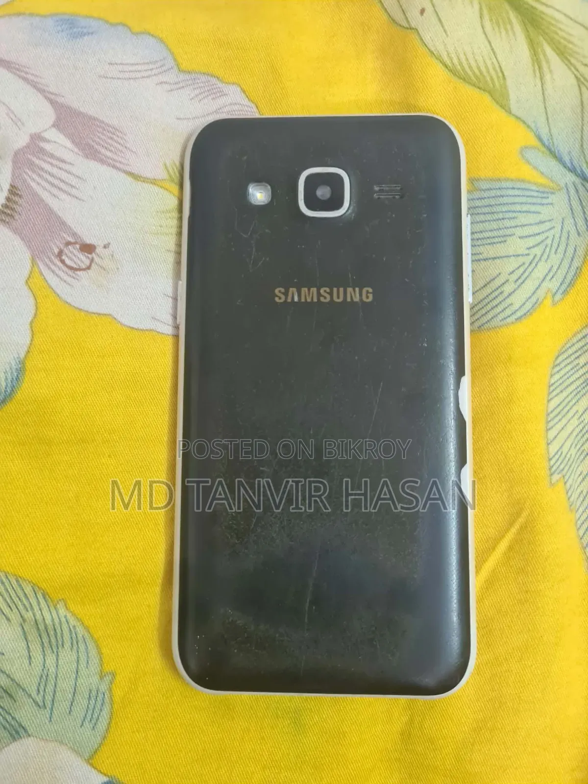 Samsung Galaxy J2 8 GB Black