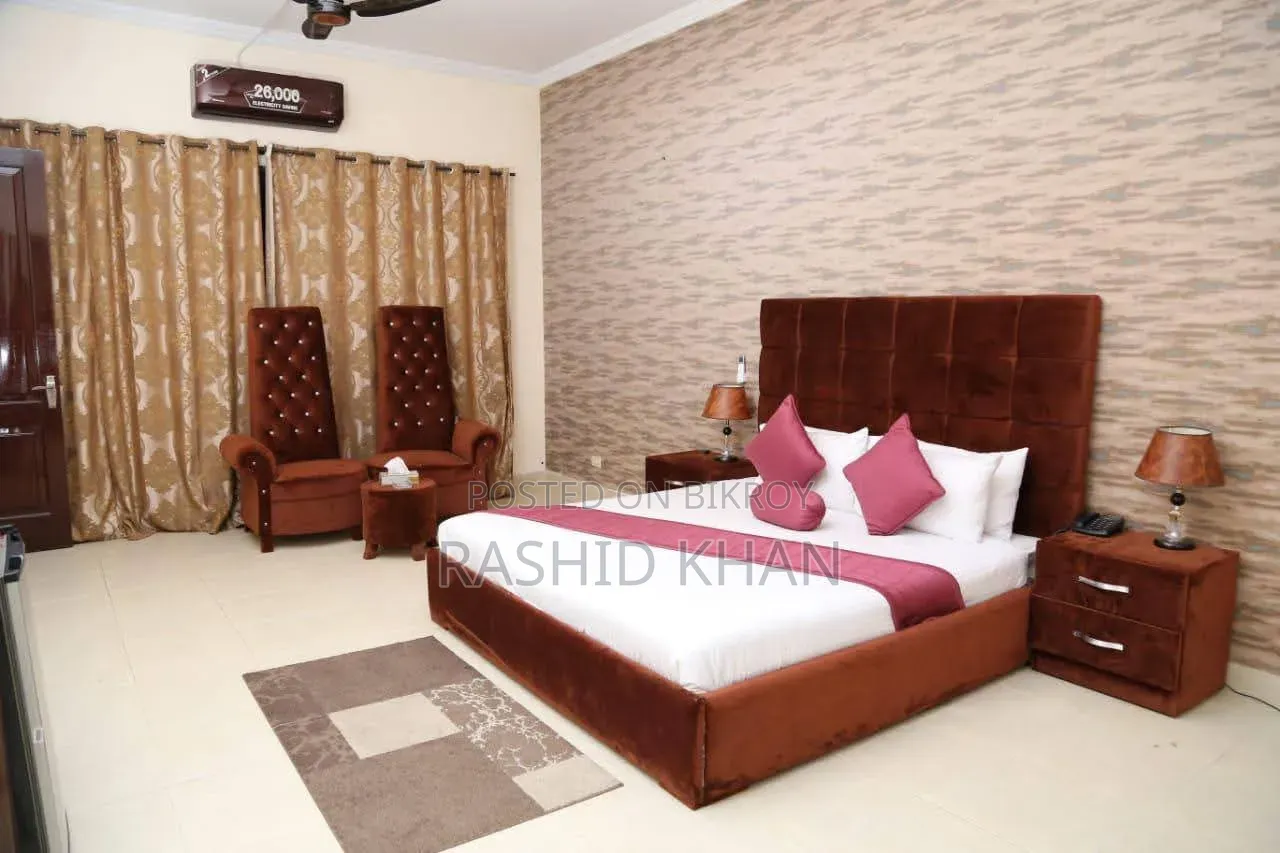 Furnished 3 Bedroom Apartment in Dhaka Full Furnish, Basundhara for rent