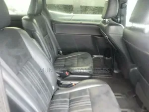 Toyota Esquire 1.8 Front Wheel Drive Hybrid (7 seater) 2021 Black