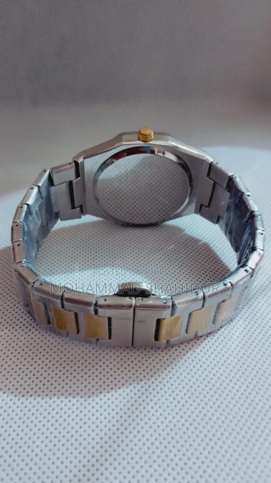 Luxury Men's Watch. Arabic Dial. Stainless Steel Body.