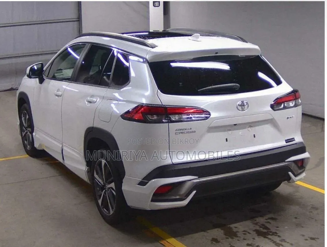 Toyota Corolla Cross 2024 Pearl