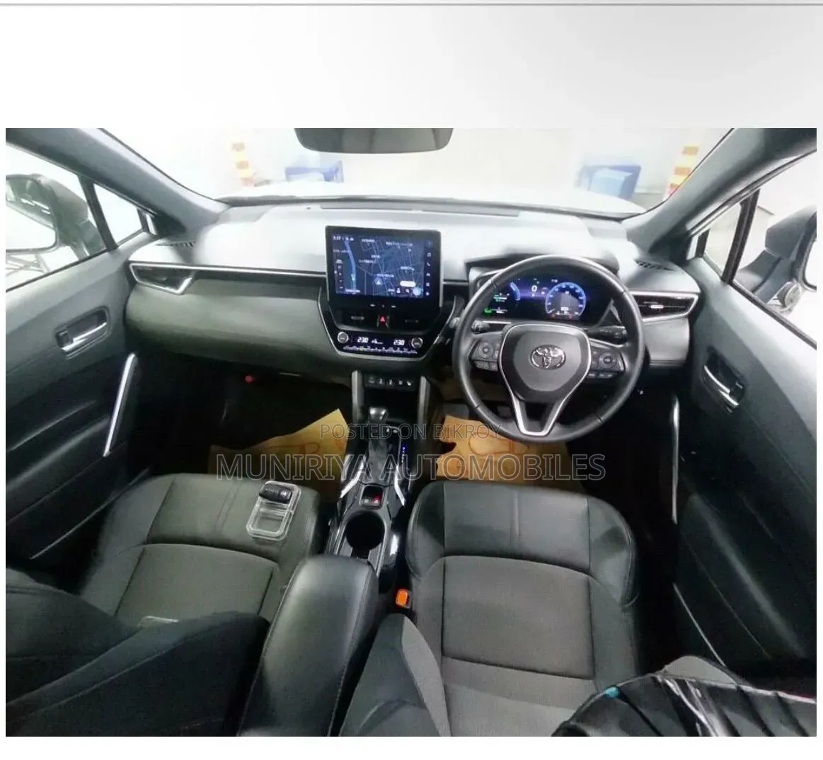 Toyota Corolla Cross 2024 Pearl