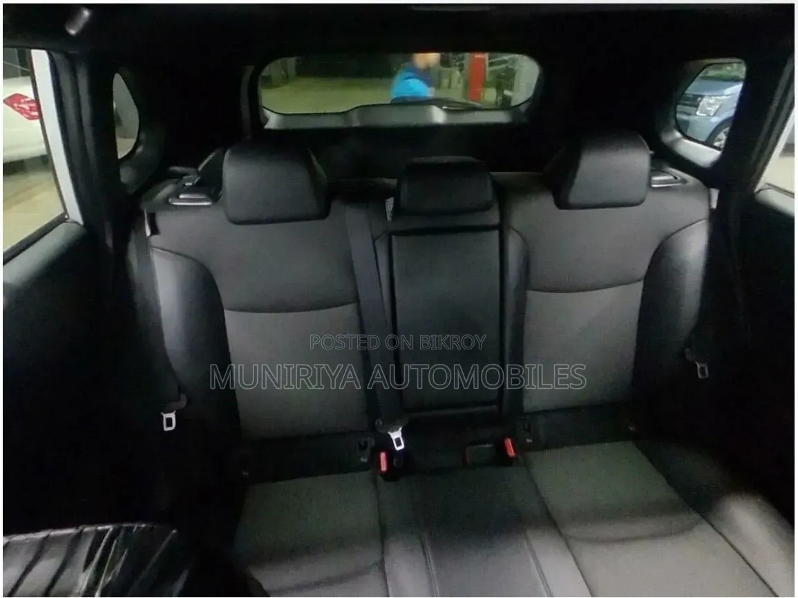 Toyota Corolla Cross 2024 Pearl