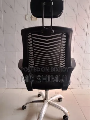 Official comfortable chair can be used at home and office.