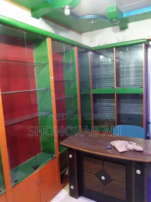 ফার্মগেটে দোকান ভাড়া হবে