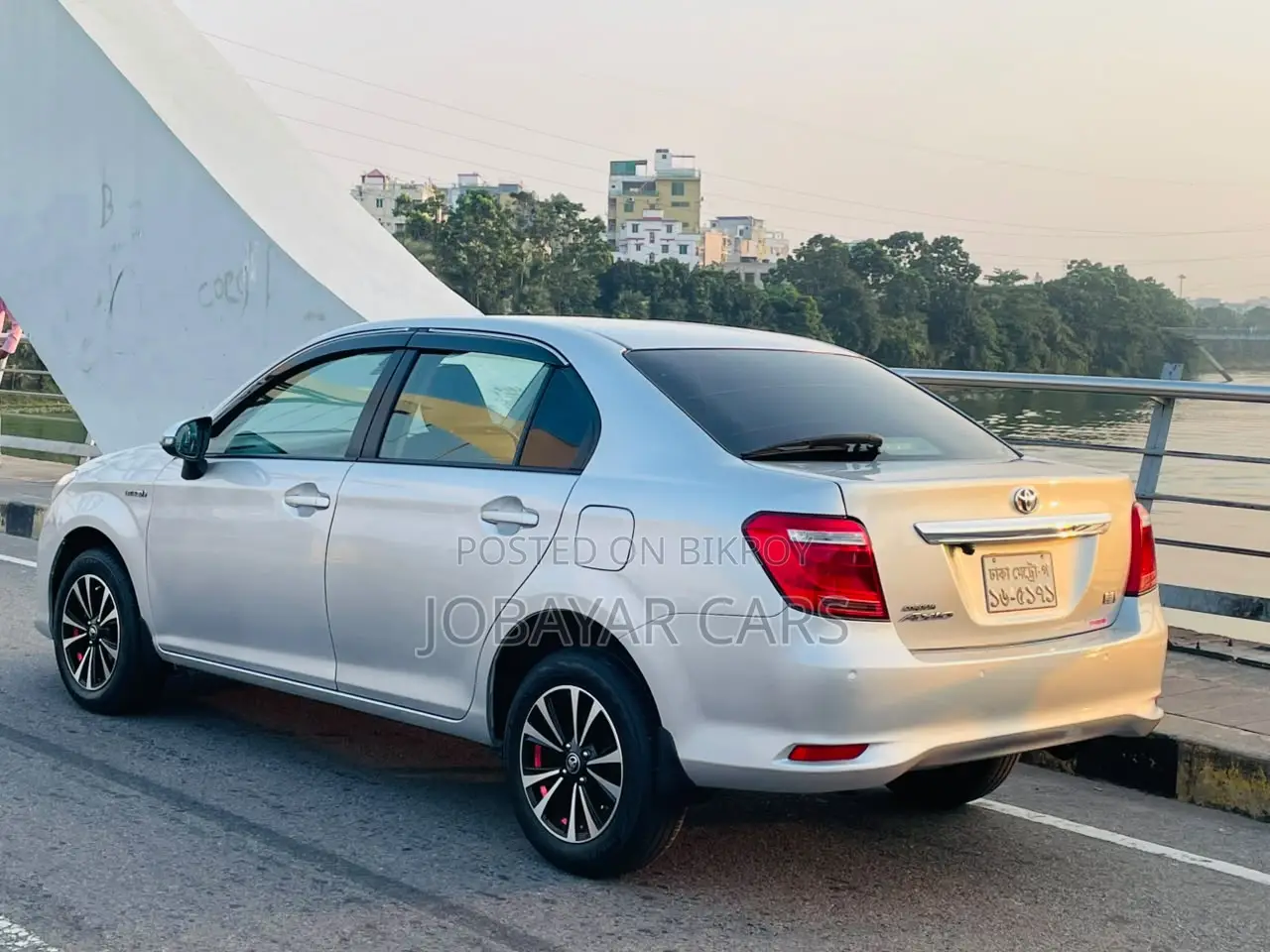 New Toyota Axio 2018 Silver
