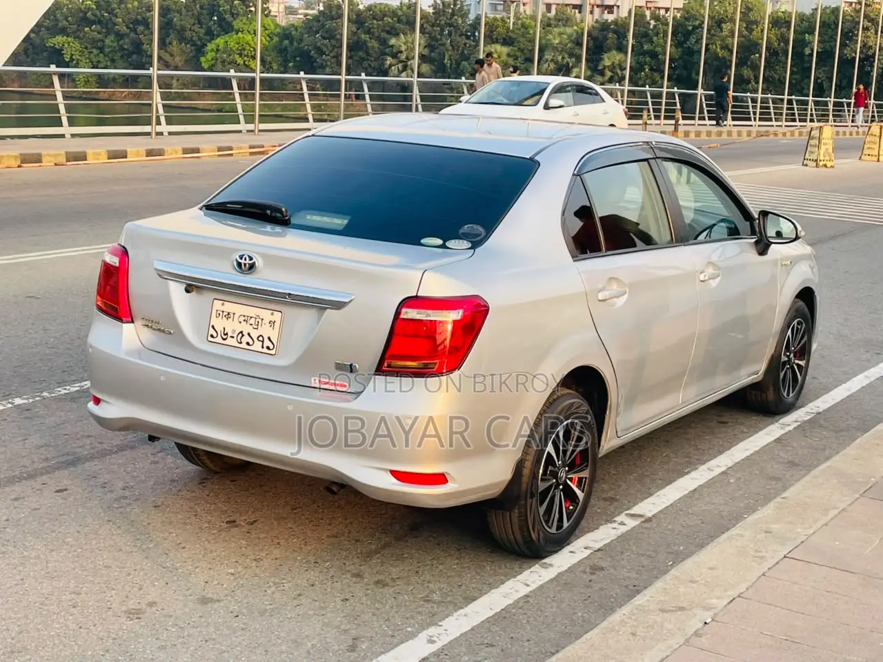 New Toyota Axio 2018 Silver