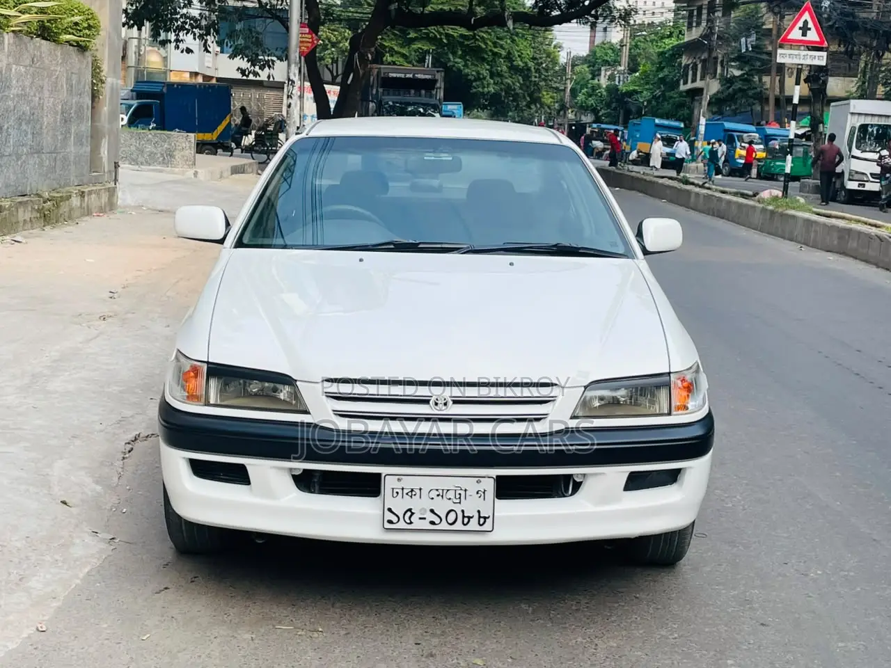 নতুন টয়োটা করোনা ১৯৯৭ পার্ল