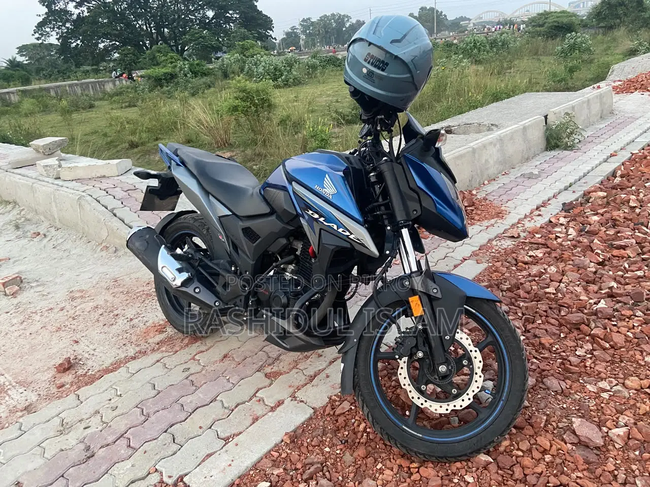 হোন্ডা এক্স-ব্লেড ১৬০ ২০২৪ নীল
