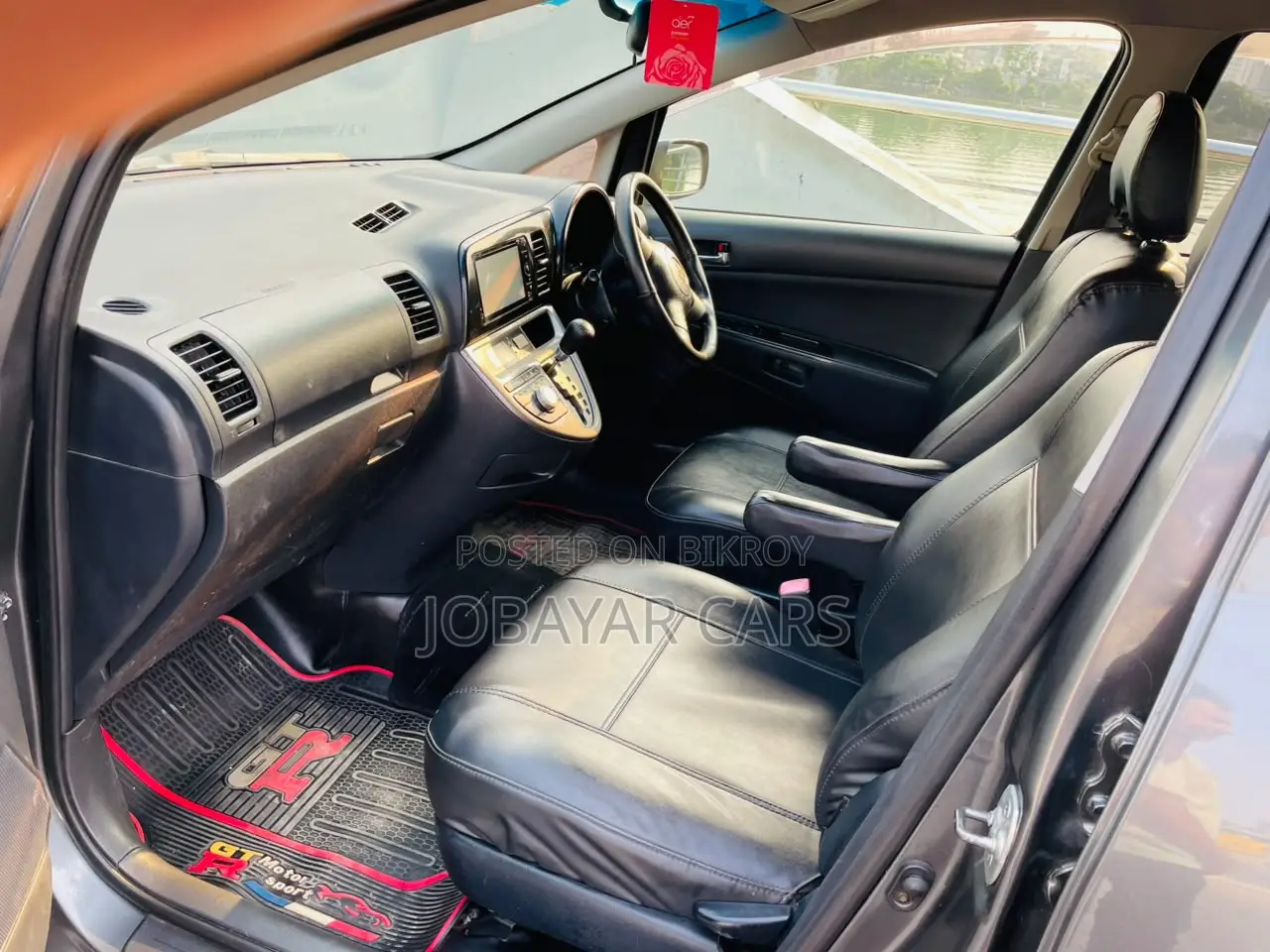 New Toyota Wish 2004 Gray