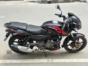 Bajaj Pulsar 150 2021 Black