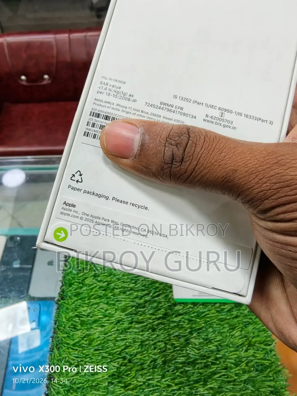 New Apple iPhone 17 256 GB Blue