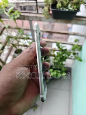 Apple iPhone 7 128 GB Gold