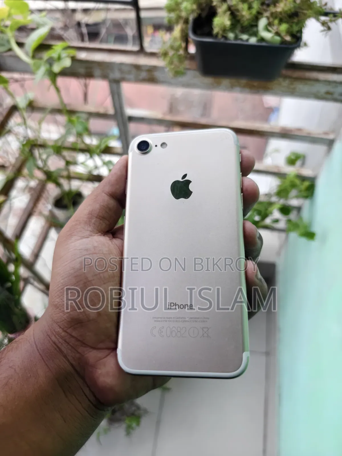 Apple iPhone 7 128 GB Gold