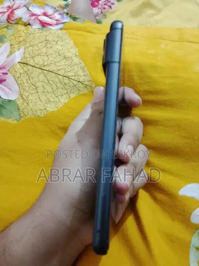 গুগল পিক্সেল ৮ ১২৮ জিবি ব্ল্যাক