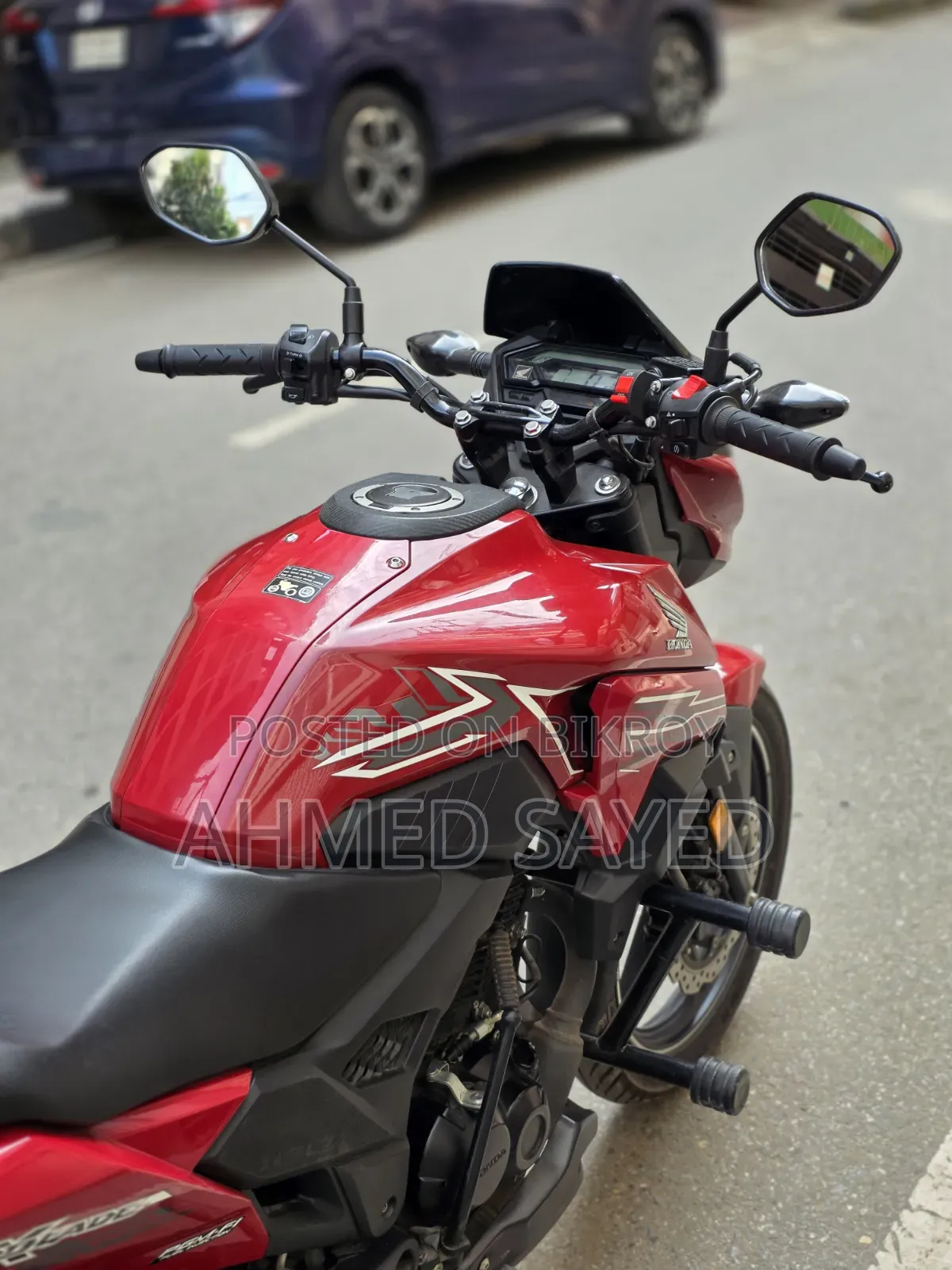 হোন্ডা এক্স-ব্লেড ১৬০ ২০২৫ লাল