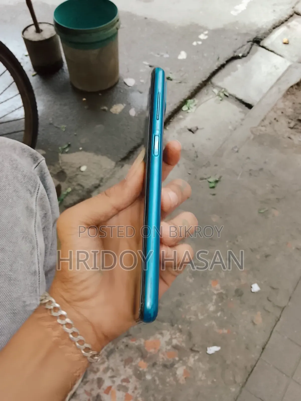 স্যামসাং গ্যালাক্সি এ১২ ৬৪ জিবি নীল