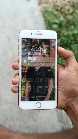 Apple iPhone 7 Plus 128 GB Red