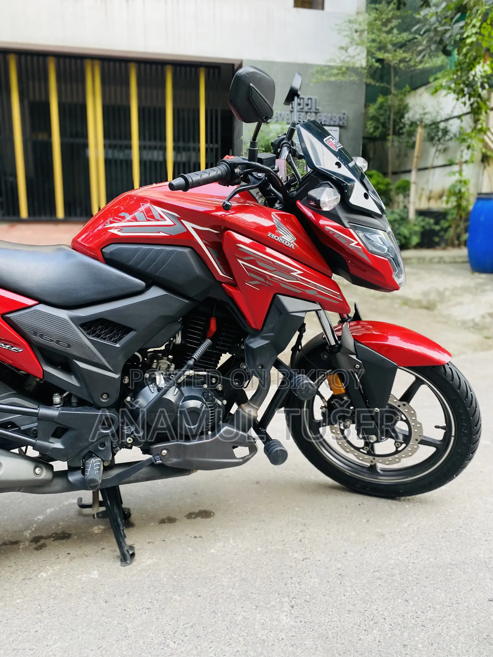 Honda X-Blade 160 2025 Red