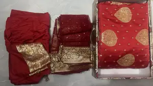 বিয়ের বেনারশি শাড়ি With Intact Box(১দিন ব্যাবহার)