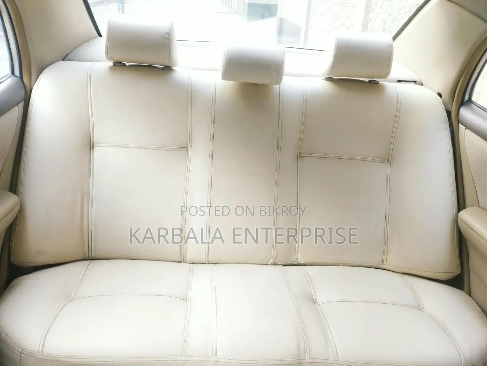 Toyota Corolla Sedan 2005 White