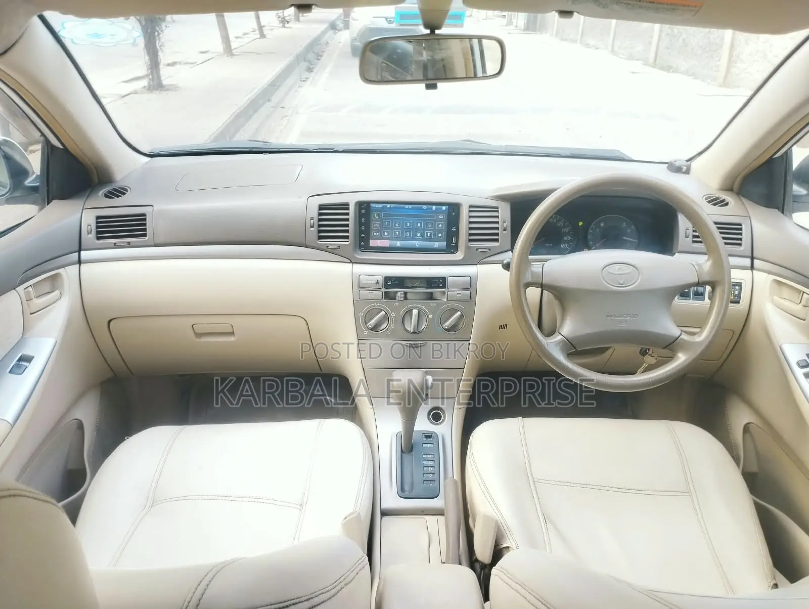 Toyota Corolla Sedan 2005 White