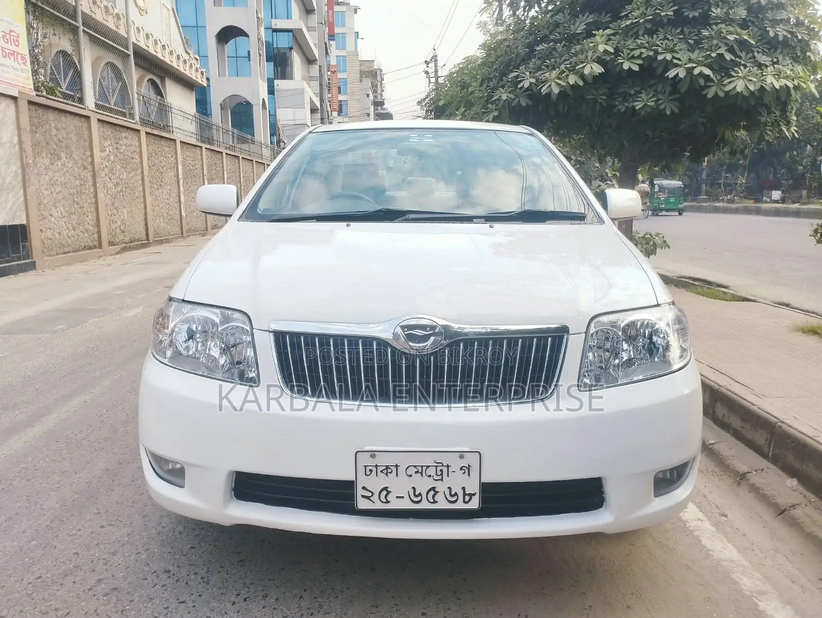 Toyota Corolla Sedan 2005 White