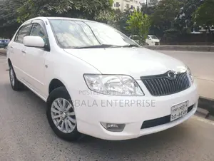 Toyota Corolla Sedan 2005 White