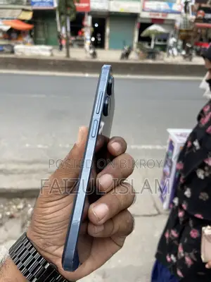 রিয়েলমি ১০ ৬৪ জিবি ব্ল্যাক