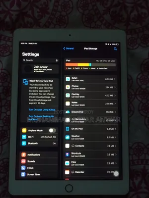 Apple iPad 9.7 32 GB Gold